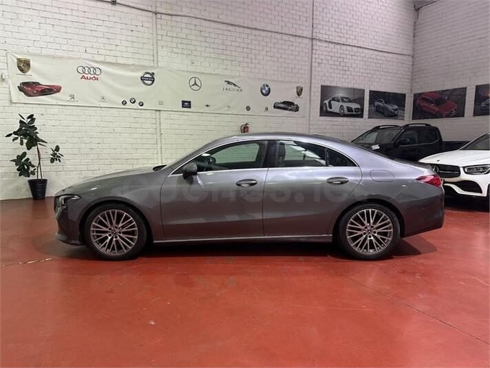 MERCEDES-BENZ CLA 220 D DCT