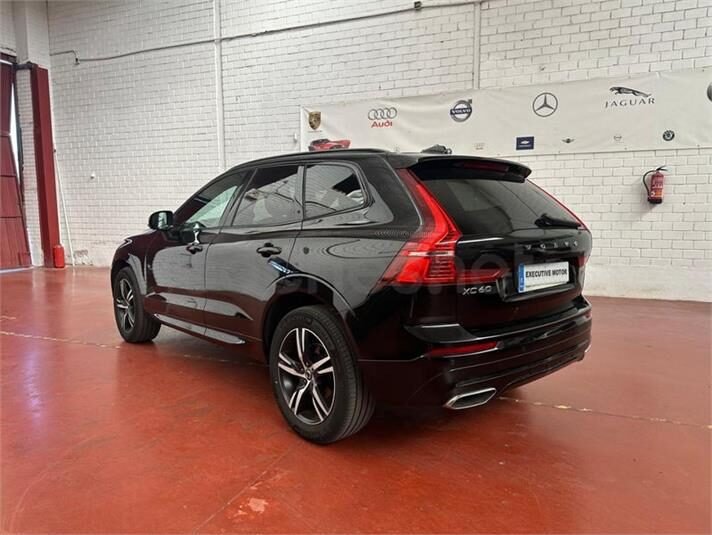 VOLVO XC60 2.0 D4 AWD RDesign C Auto