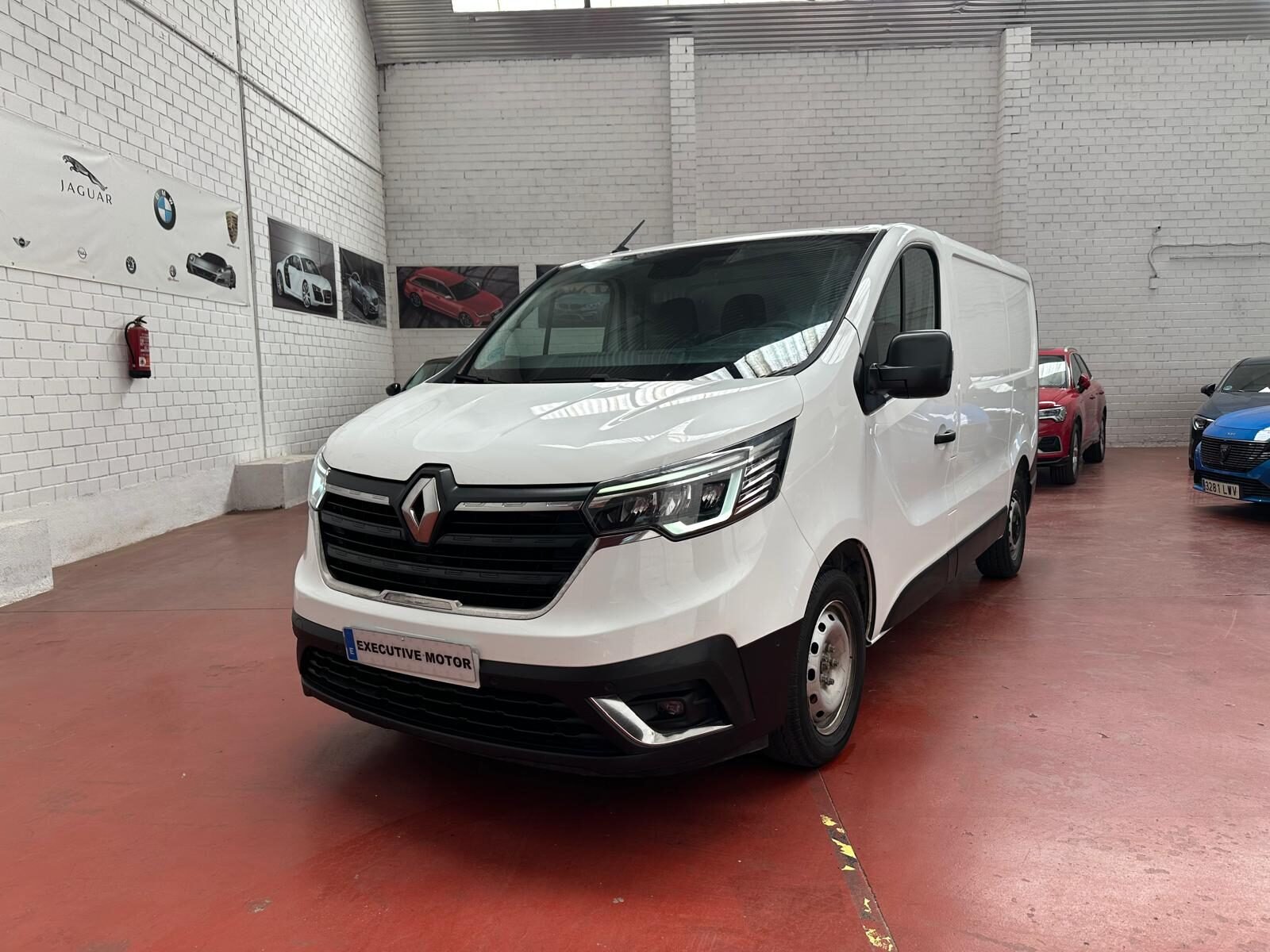 RENAULT Trafic L1 H1