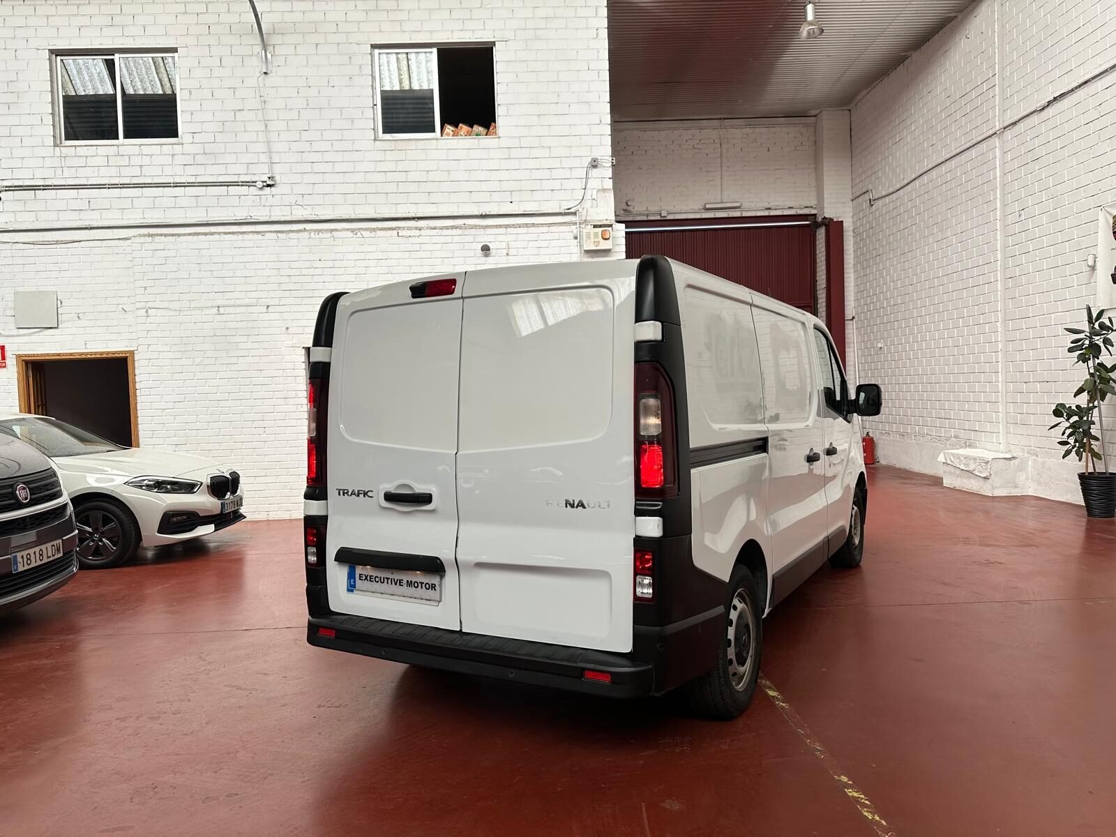 RENAULT Trafic L1 H1
