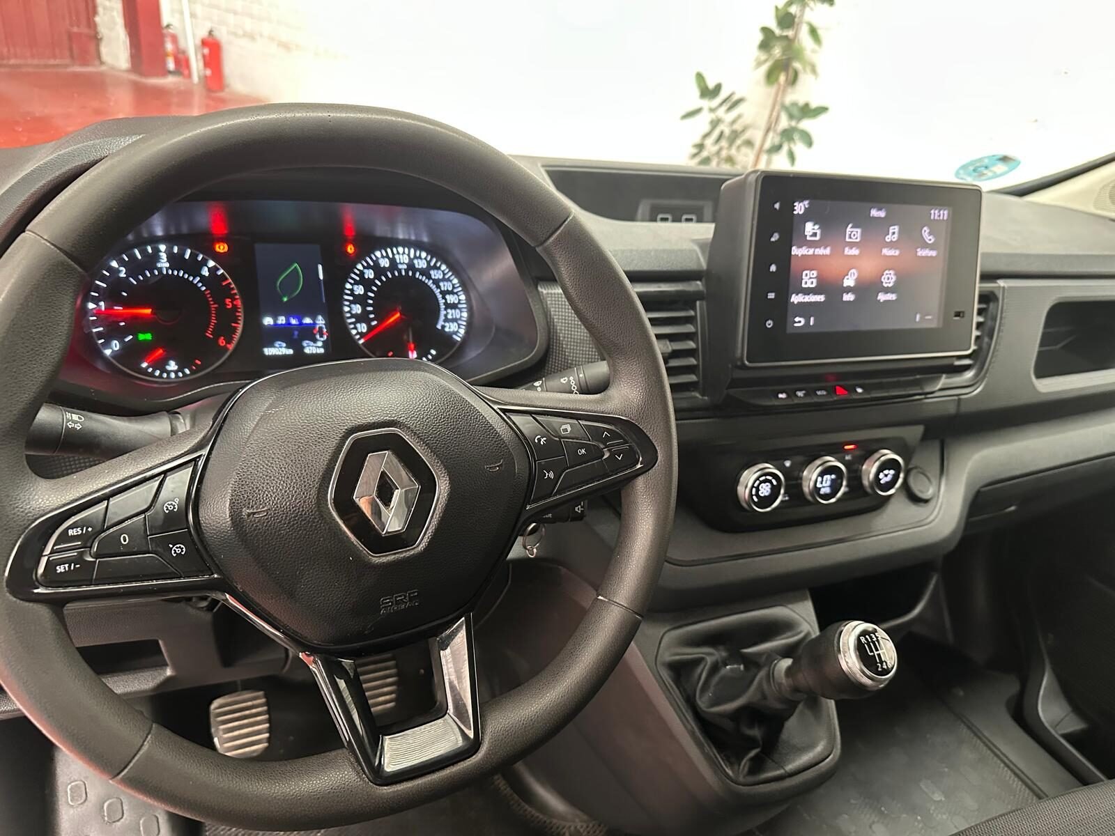 RENAULT Trafic L1 H1