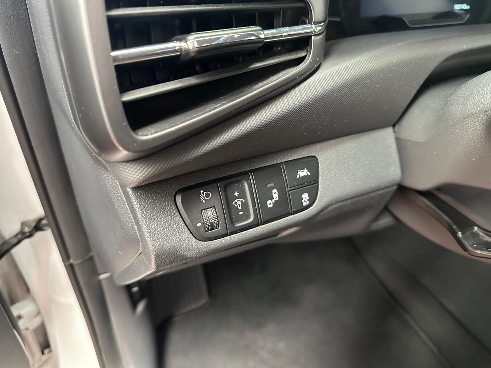 HYUNDAI IONIQ HYUNDAI IONIQ 1.6 GDI PHEV