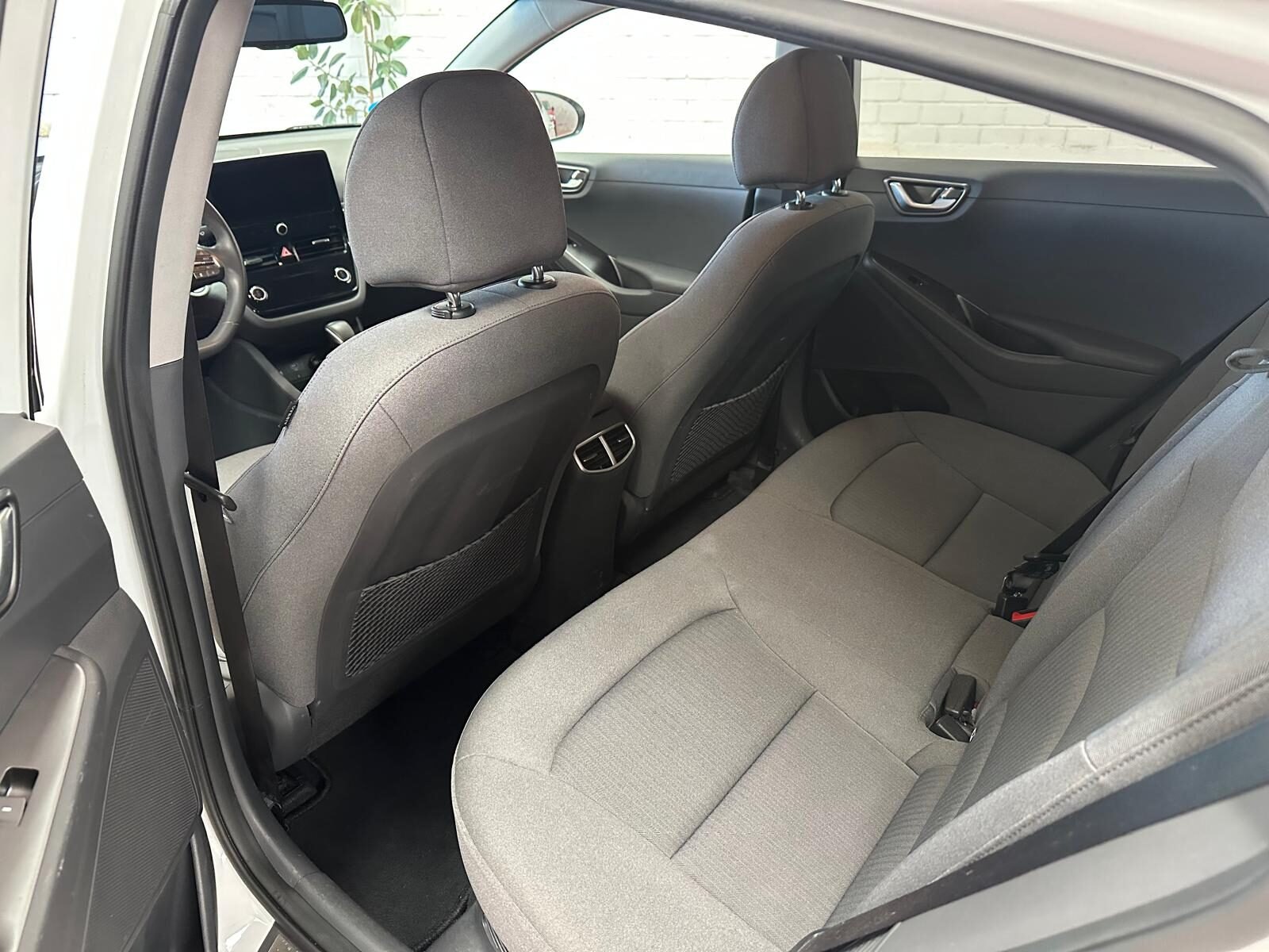 HYUNDAI IONIQ HYUNDAI IONIQ 1.6 GDI PHEV