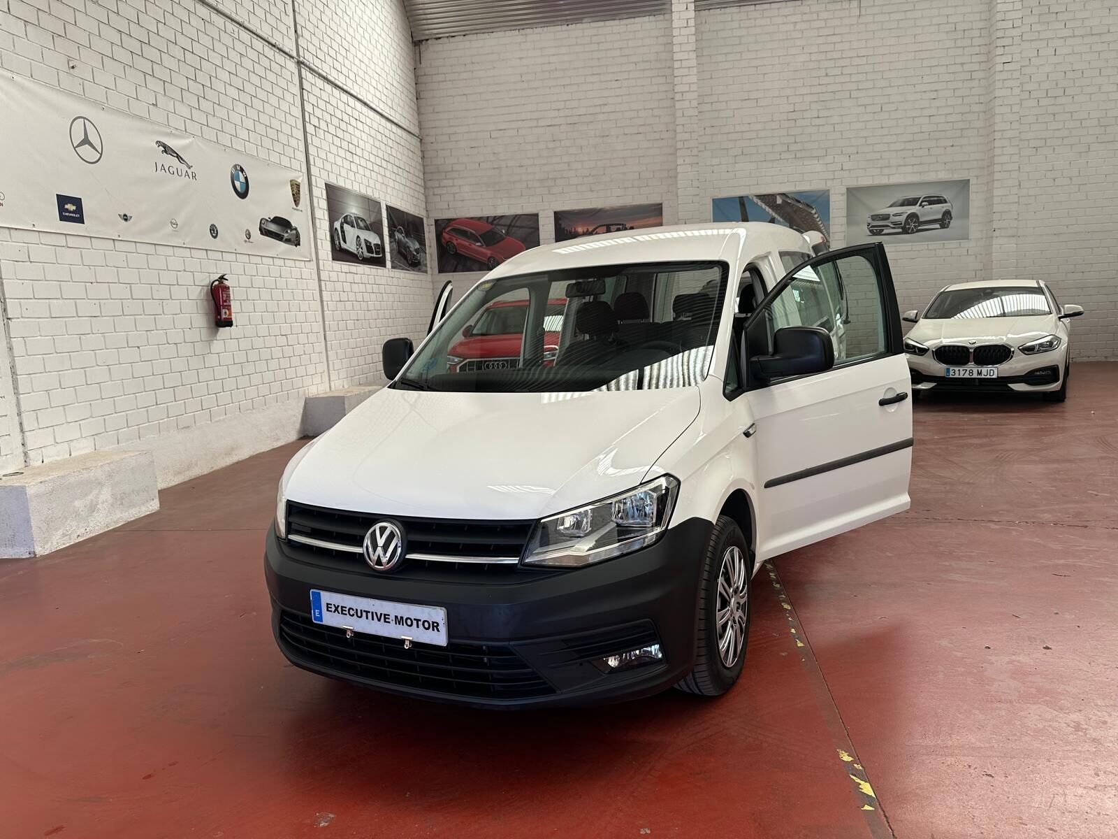 VOLKSWAGEN CADDY PROFESIONAL
