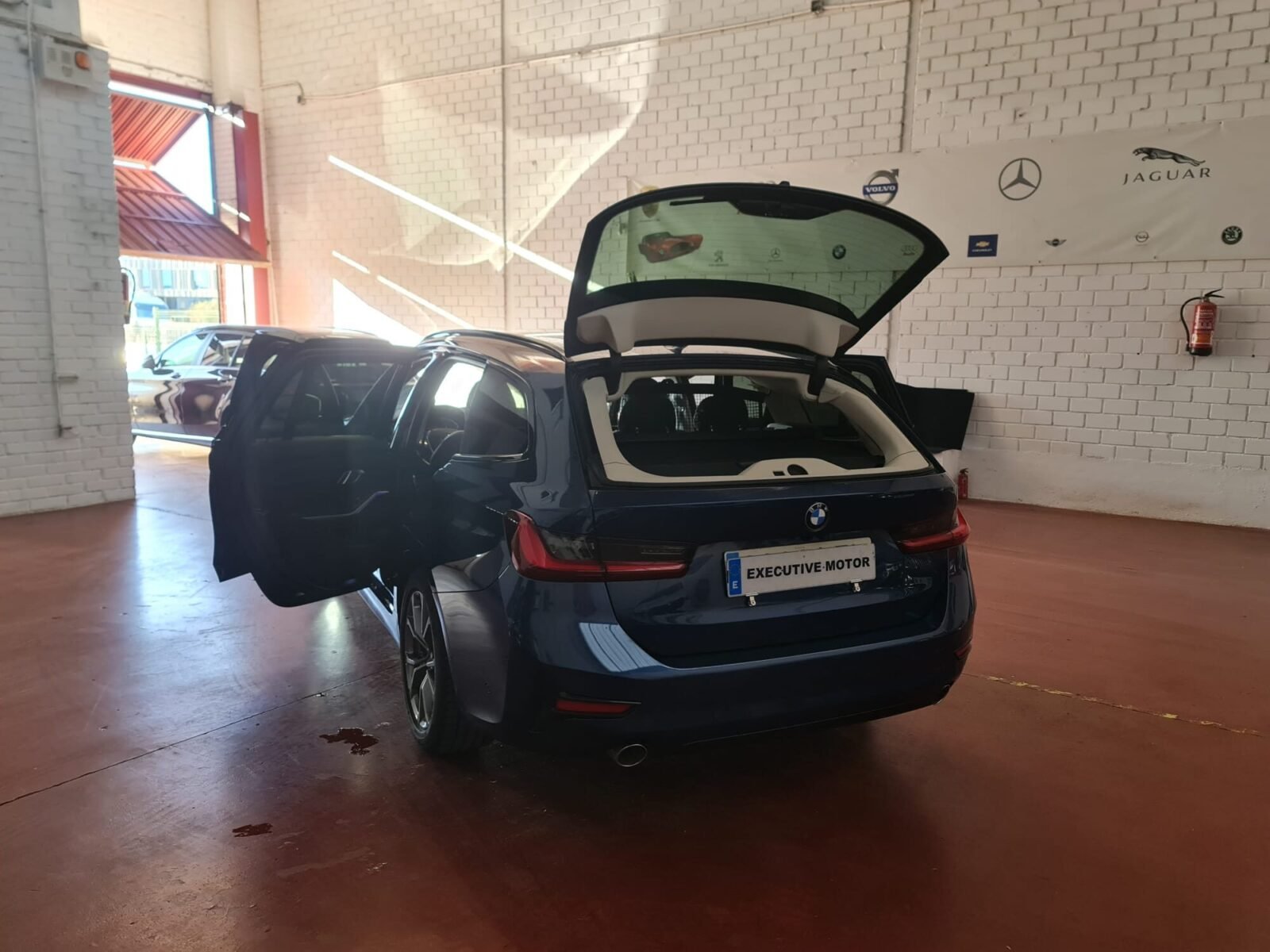 BMW Serie 3 318 AUTO TOURING