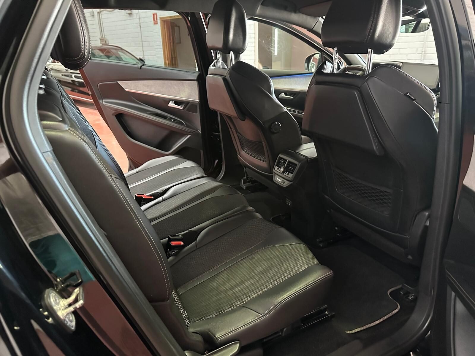 PEUGEOT 5008 1.5 BlueHDi 96kW S&S GT EAT8 5 Puertas