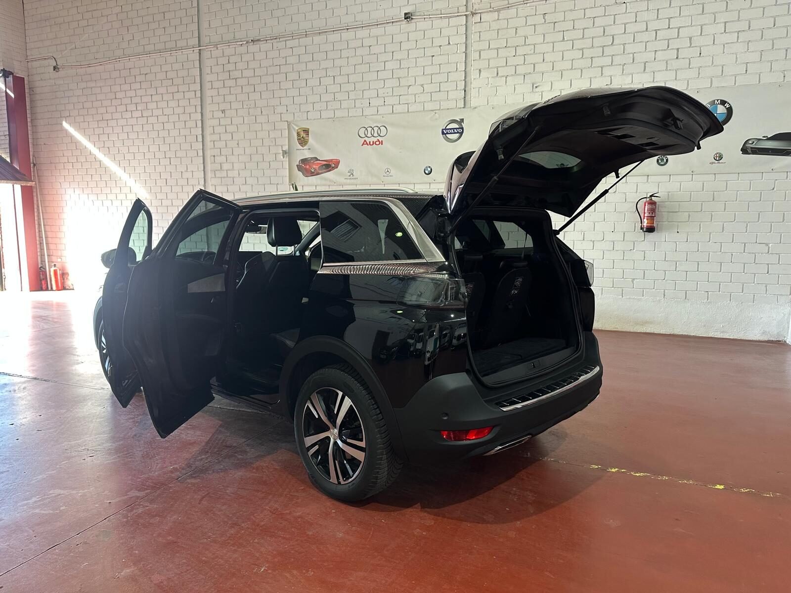 PEUGEOT 5008 1.5 BlueHDi 96kW S&S GT EAT8 5 Puertas