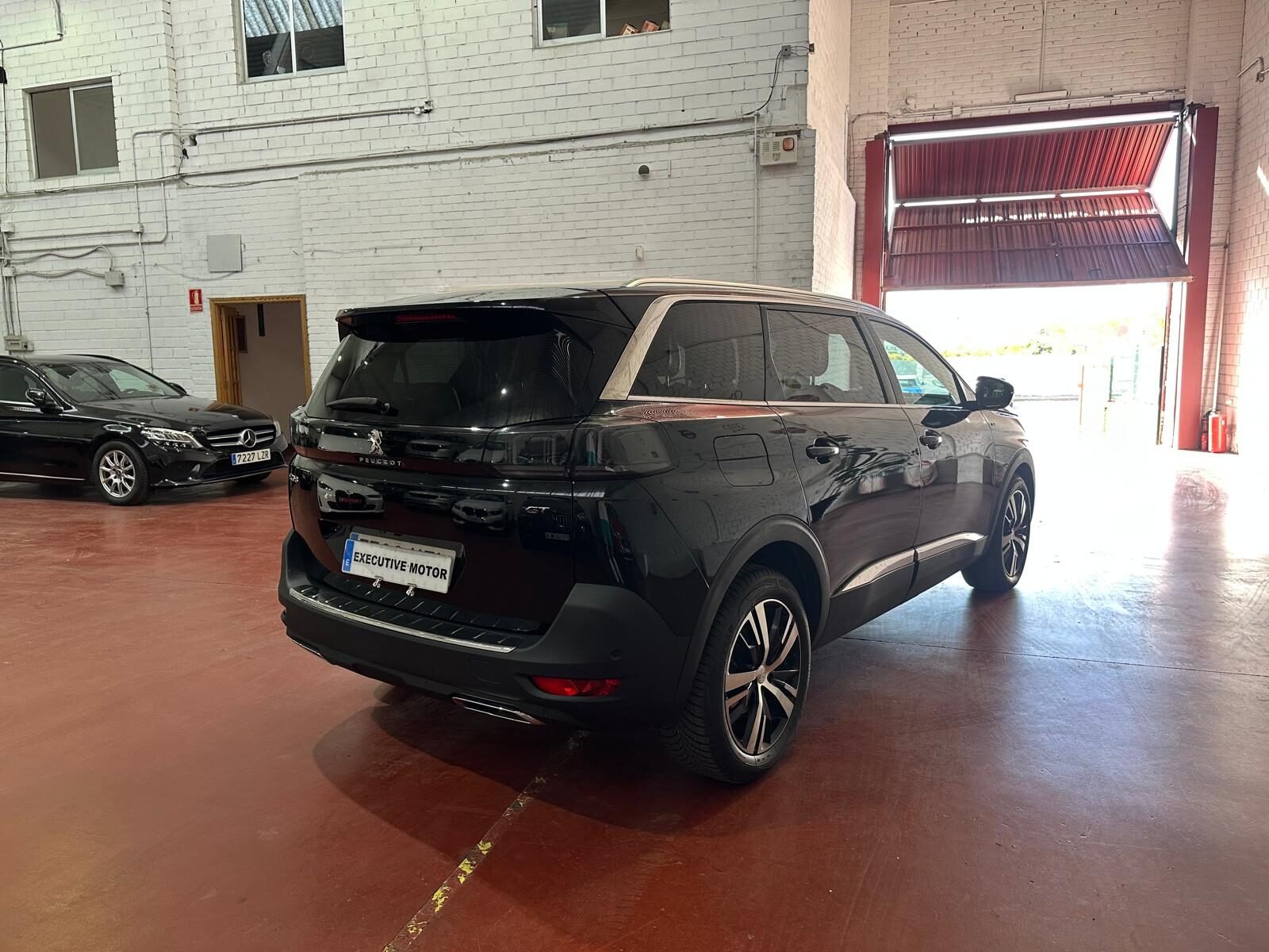 PEUGEOT 5008 1.5 BlueHDi 96kW S&S GT EAT8 5 Puertas