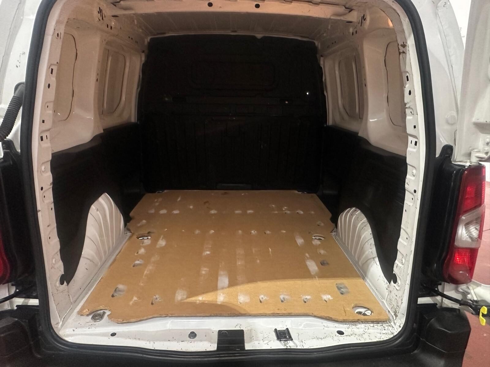 OPEL COMBO CARGA 650
