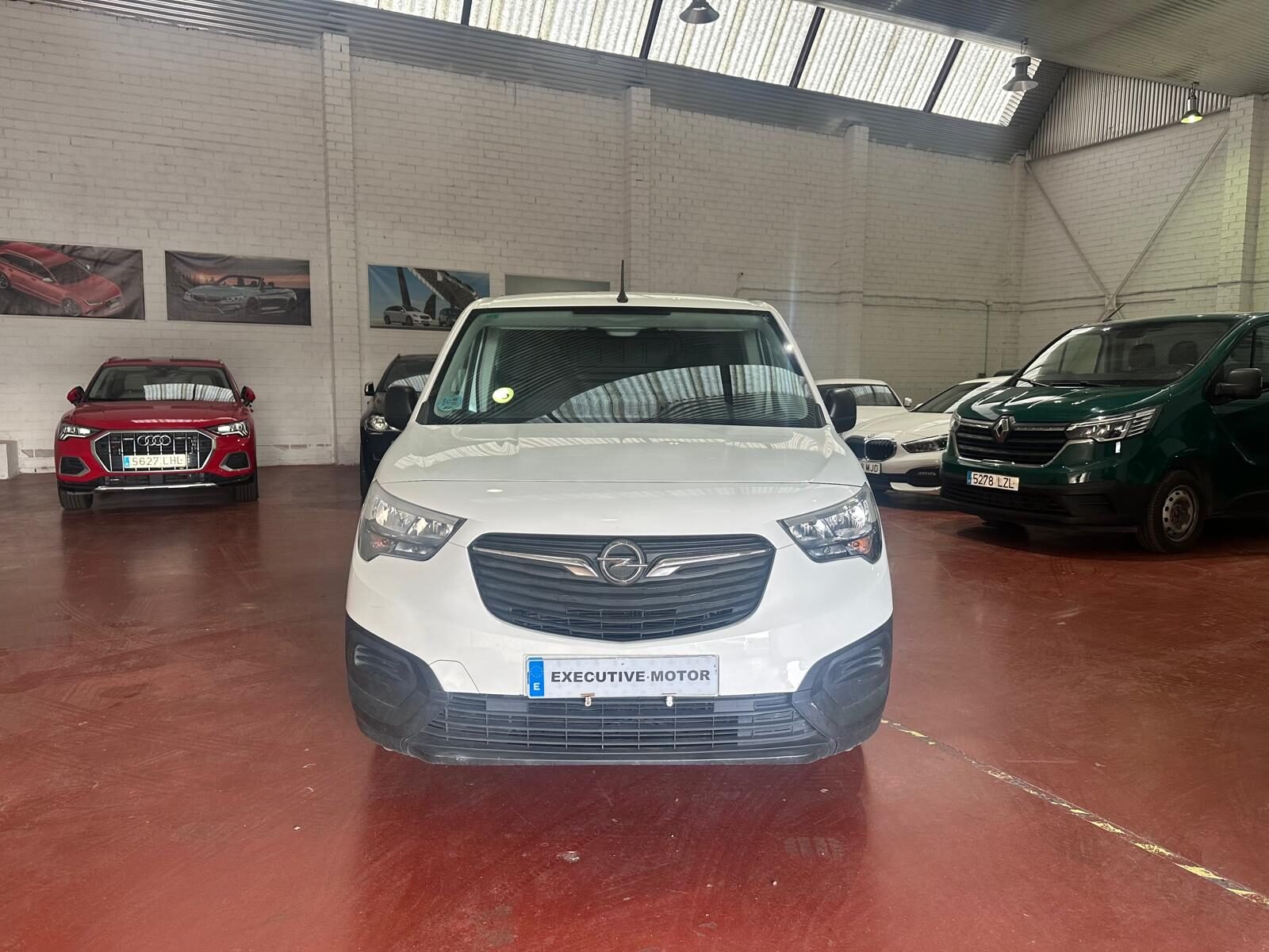 OPEL COMBO CARGA 650