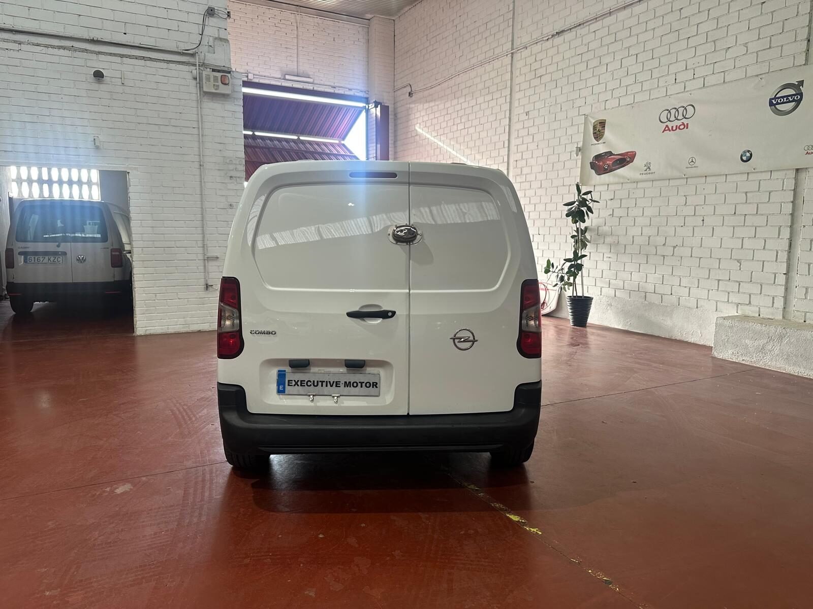 OPEL COMBO CARGA 650